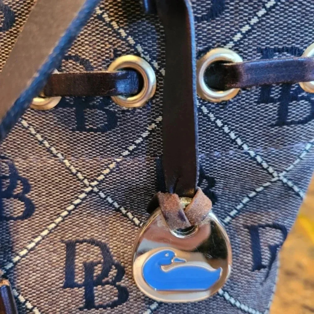 Dooney & Bourke Tote Bag - Picture 10 of 10